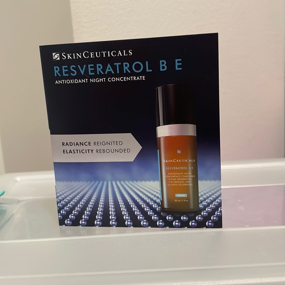 skinceuticals reveratrol b e